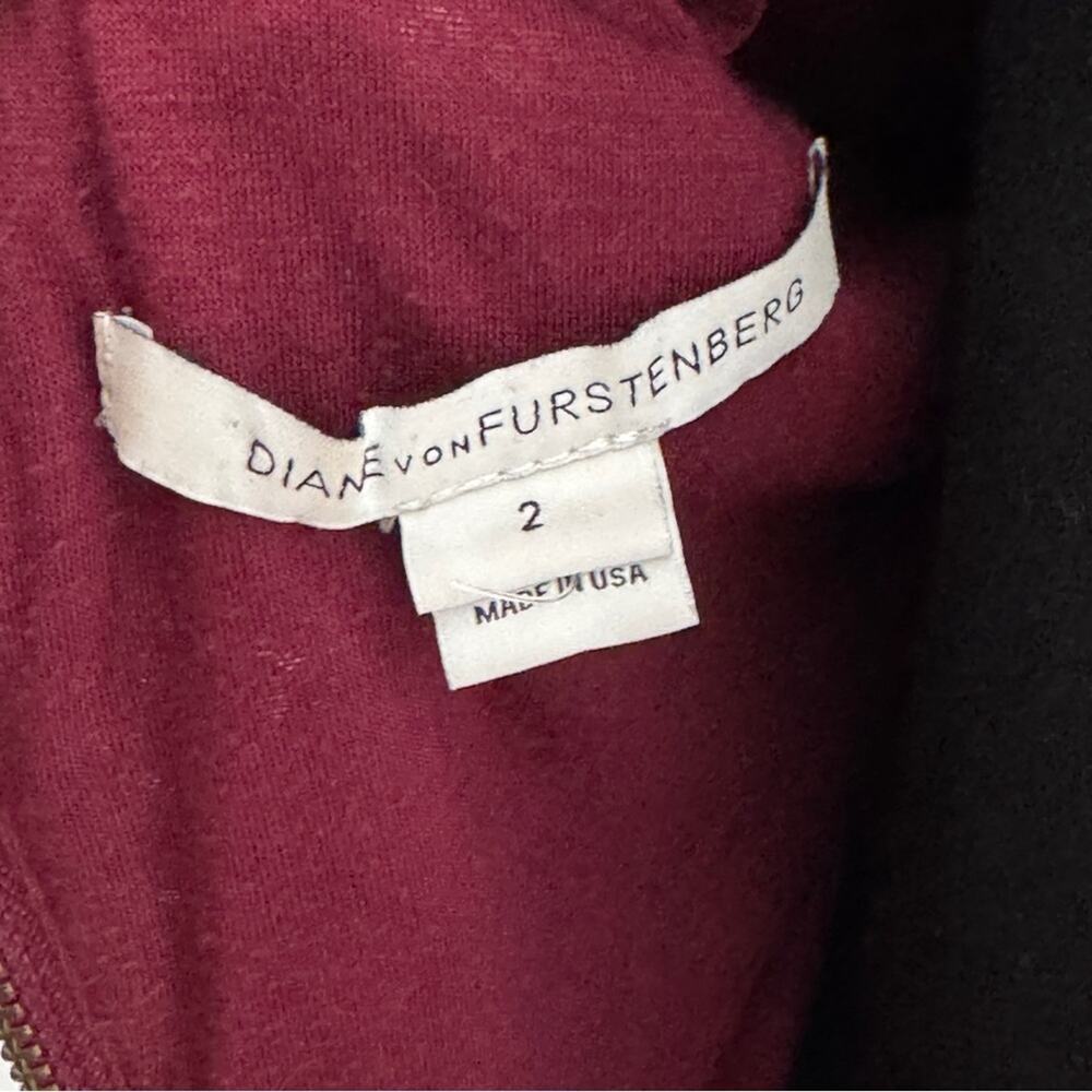 Diane Von Furstenberg Lace Sheath Dress Wine Size 2/XS - Picture 4 of 4